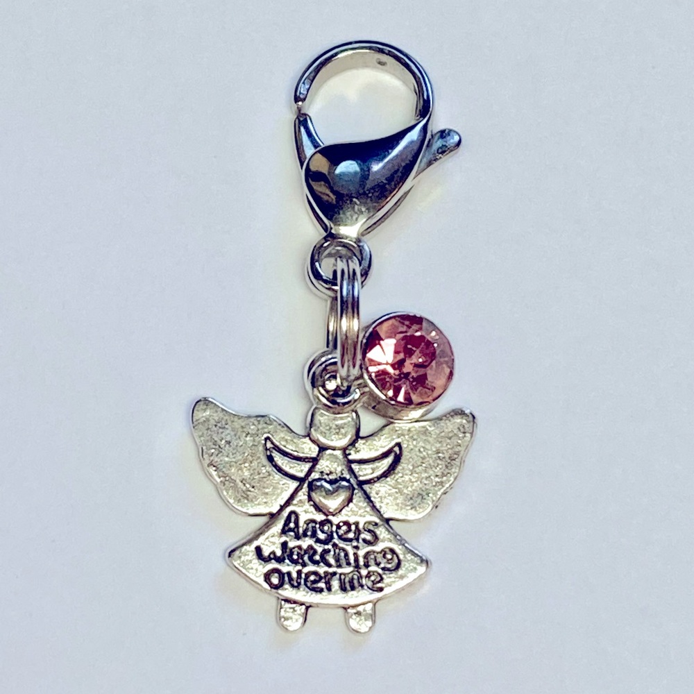 Angels watch over me pet charm with pink crystal - Picture 1 of 2